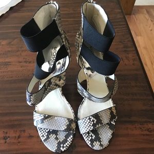MICHAEL Michael Kors Snakeskin Sandals Size 9